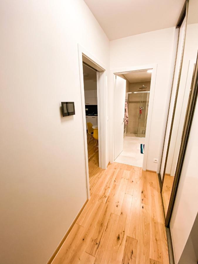 Lovely Studio Apartment, Free Parking 1,55 Hight Prague Exterior photo